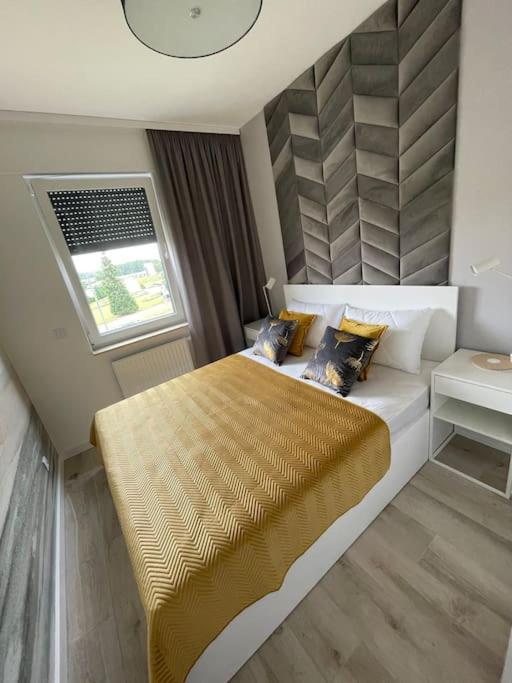 Calkowicie Nowy Apartament Przy Plazy Apartment