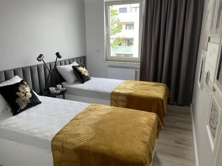 Calkowicie Nowy Apartament Przy Plazy Apartment