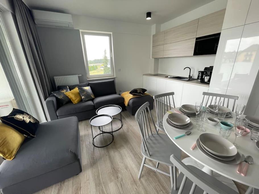 Calkowicie Nowy Apartament Przy Plazy Apartment *